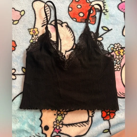 Forever 21 Black Lace Trim Top - Picture 1 of 3